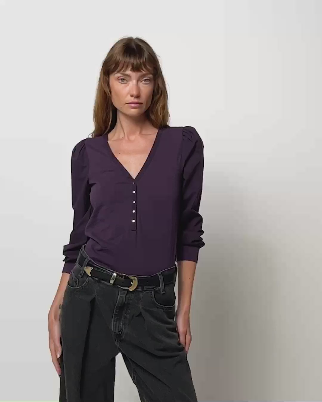 Ivy Feminine Snap Henley