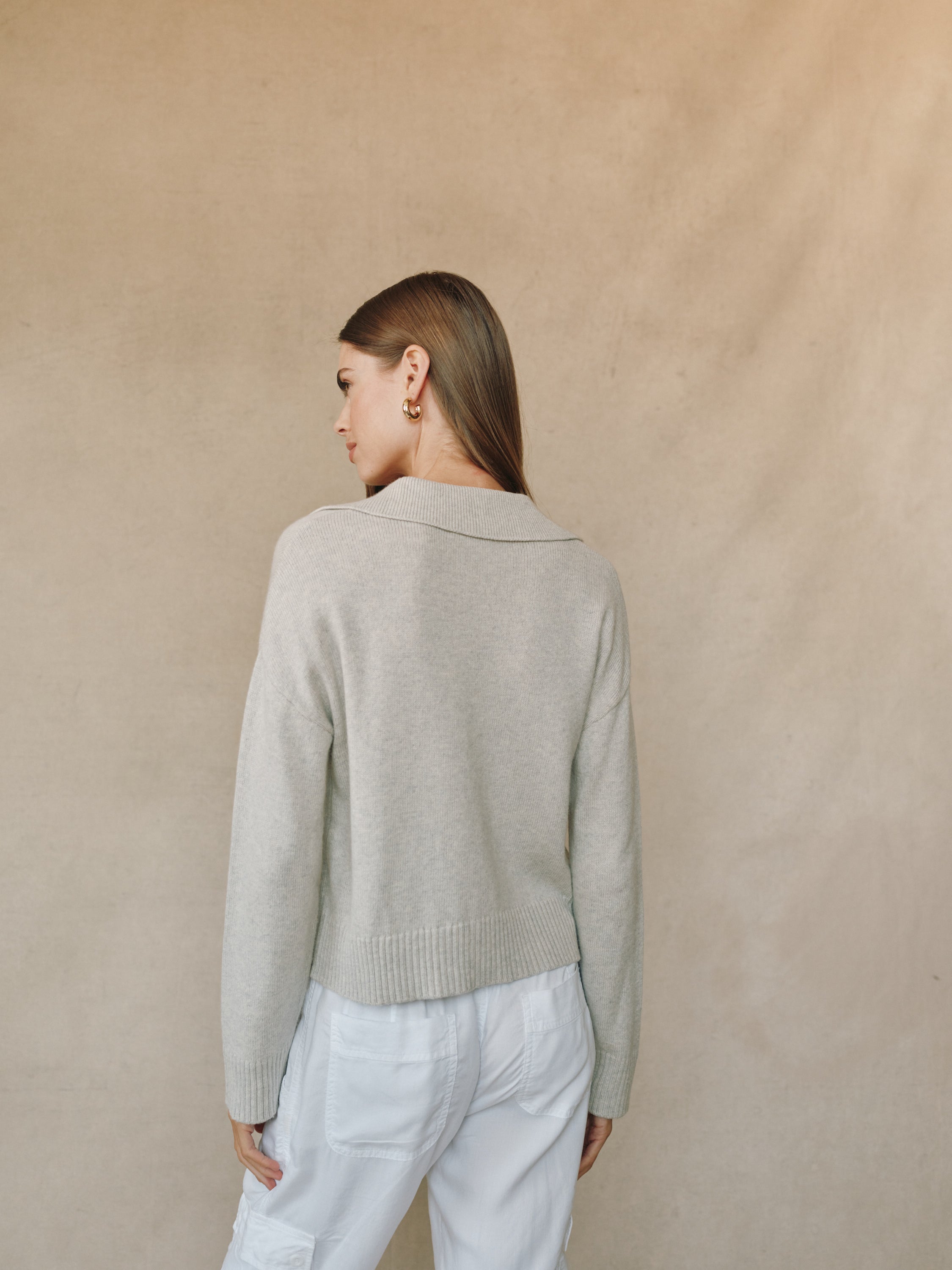 Pullover Sweater with Collar