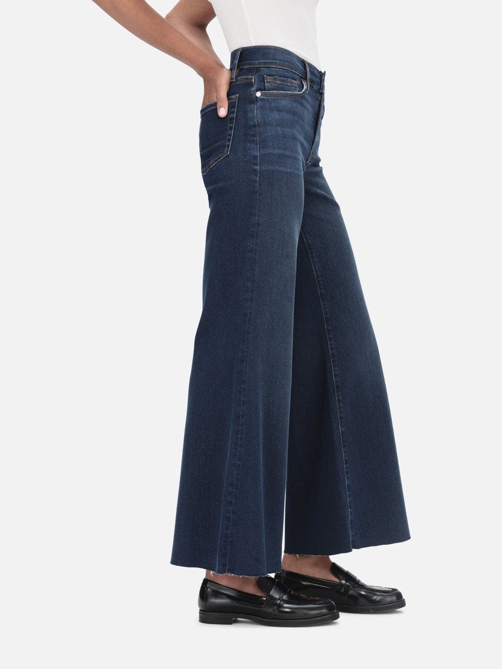 Le Palazzo Crop in Majesty