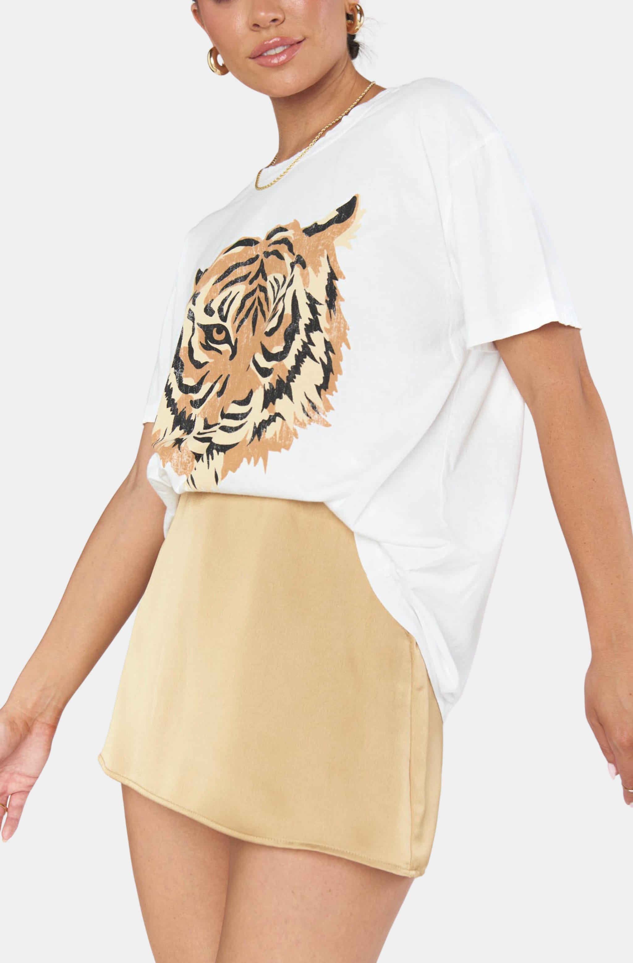 Hemline Exclusive Travis Tee