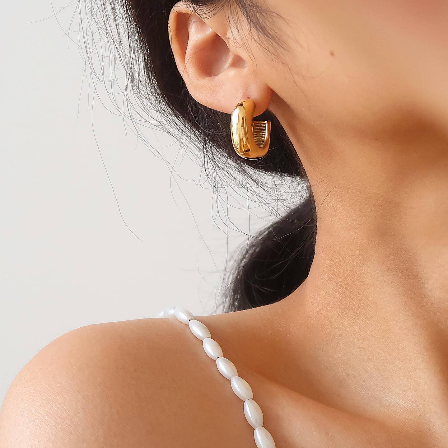 Demi Classic C Hoops