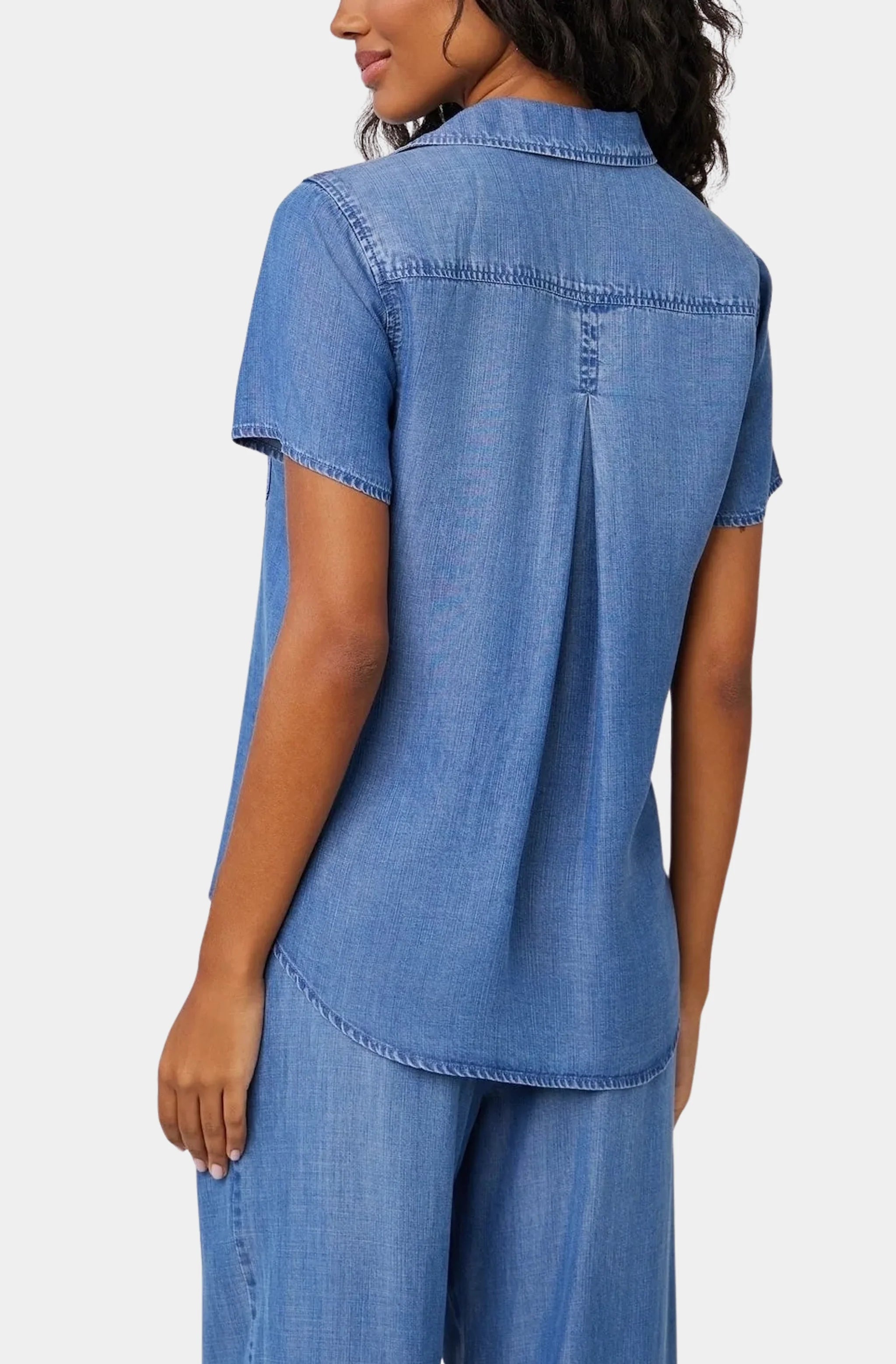 Short Sleeve Pocket Button Down