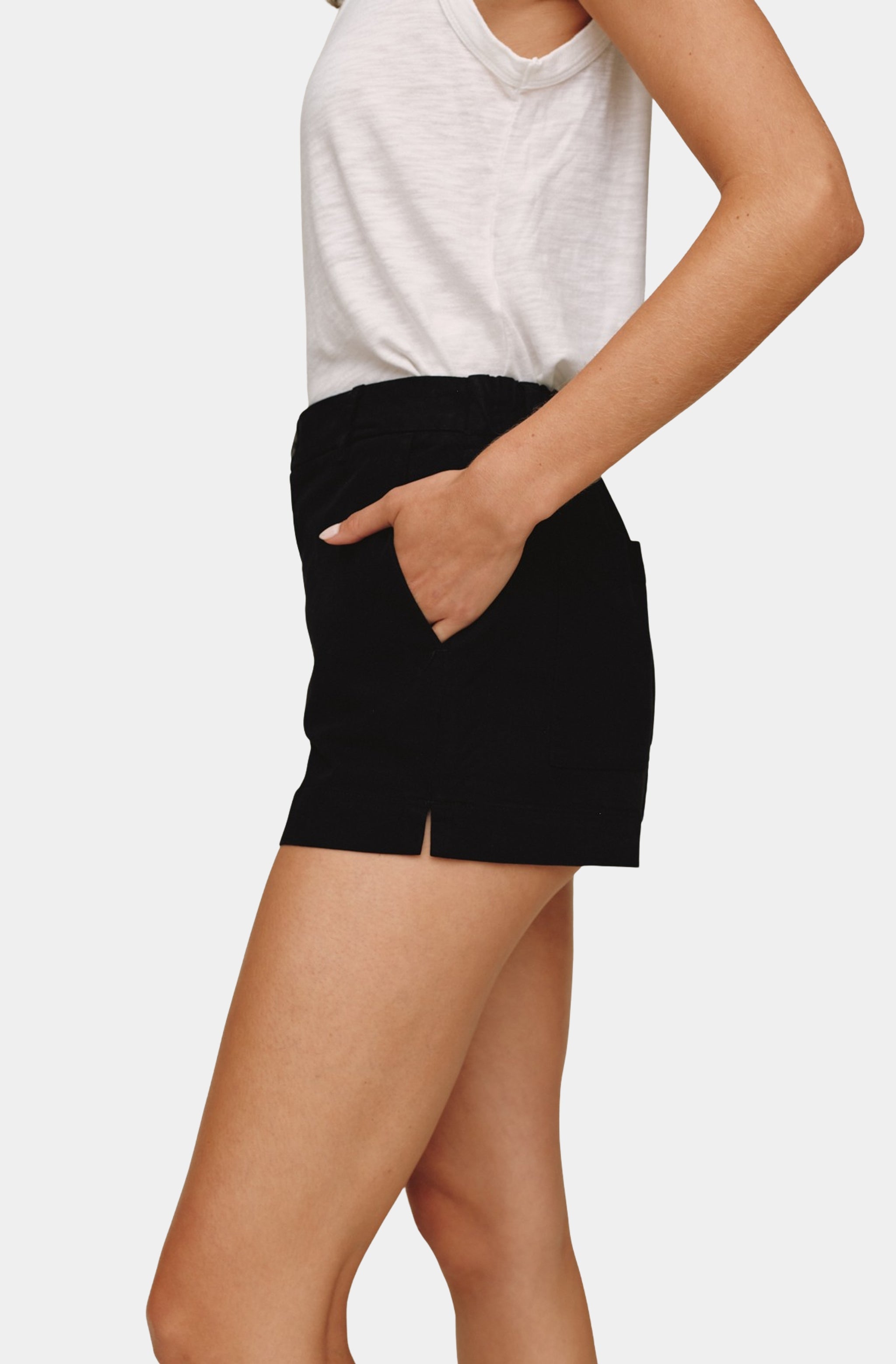Side Slit Tennis Shorts