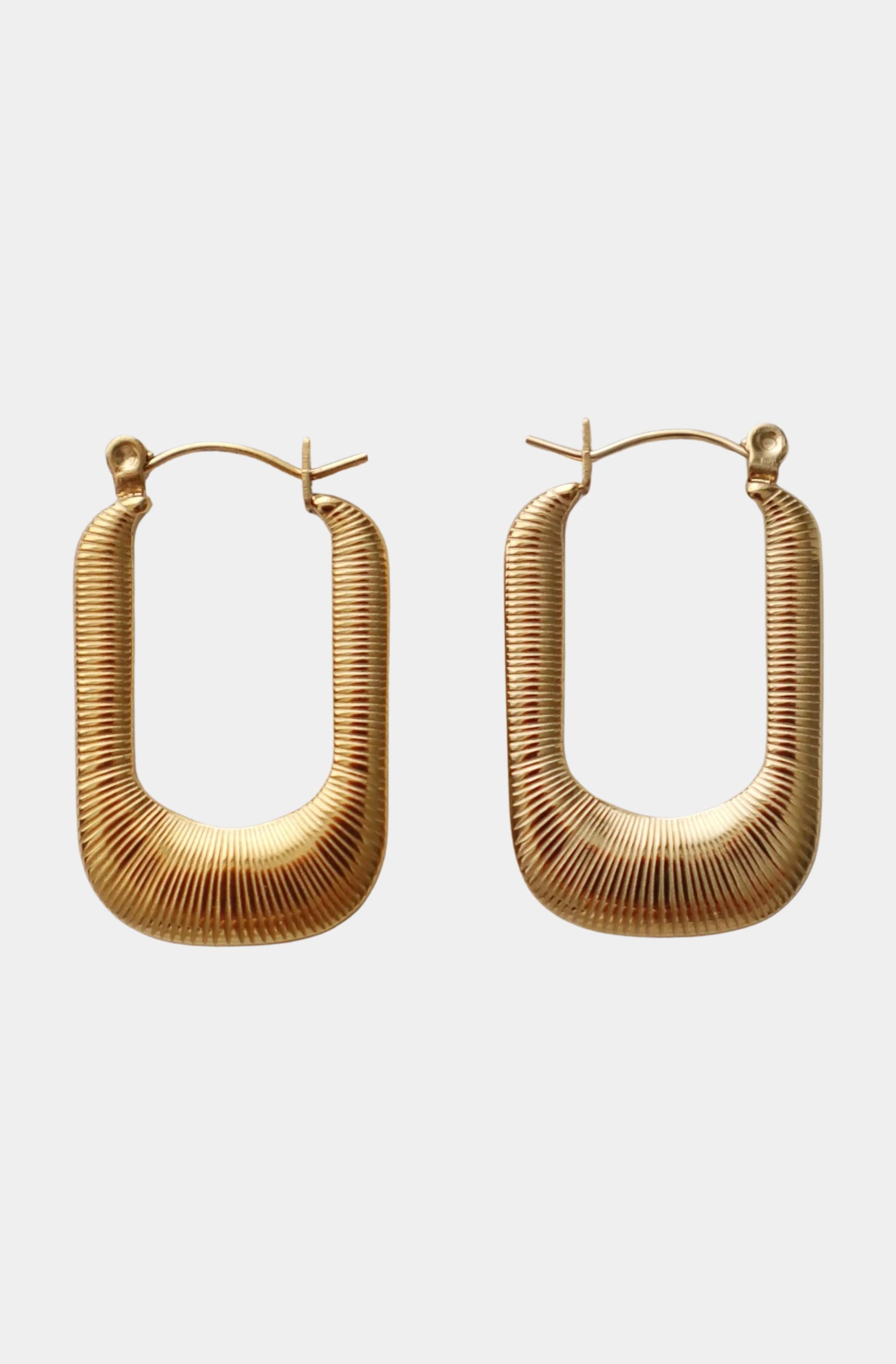 Luna Hoops